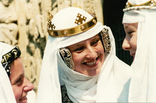 Medieval Crown worn with a wimple and veil